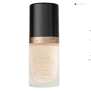 Too Faced Born This Way Foundation SWAN